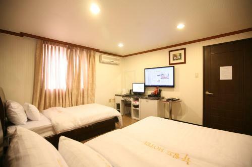 New World Hotel