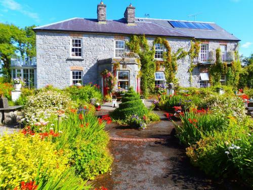 Bed & Breakfast Caheroyn House