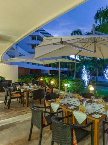 Hotel Aak-bal All Suite Resort