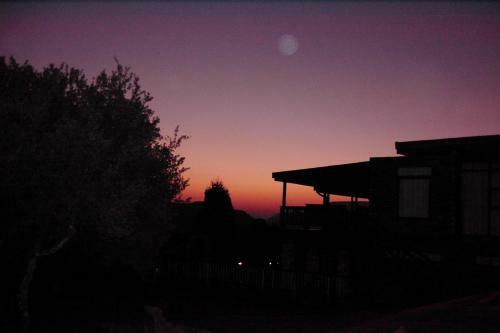 Acra-retreat Mountain View Lodge