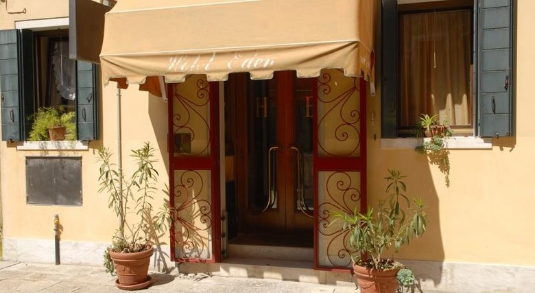 Hotel Eden