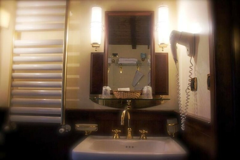 Hotel Lux