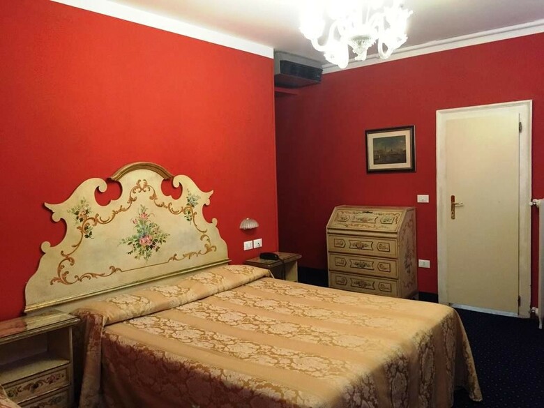 Hotel Malibran