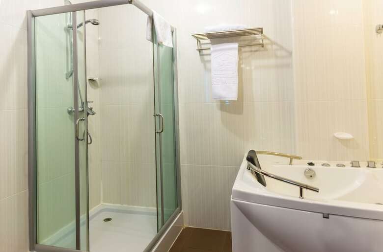 Best Western Premier Accra Airport Hotel
