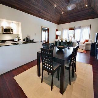 Hotel Nonsuch Bay Resort