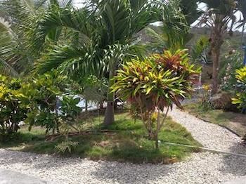 Hotel Ellen Bay Inn