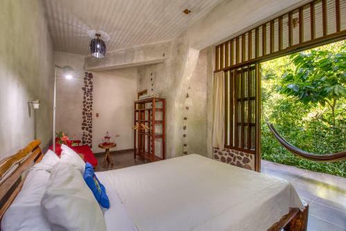 Omega Tours Eco-jungle Lodge
