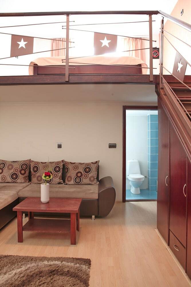 Hotel Happy Star Club