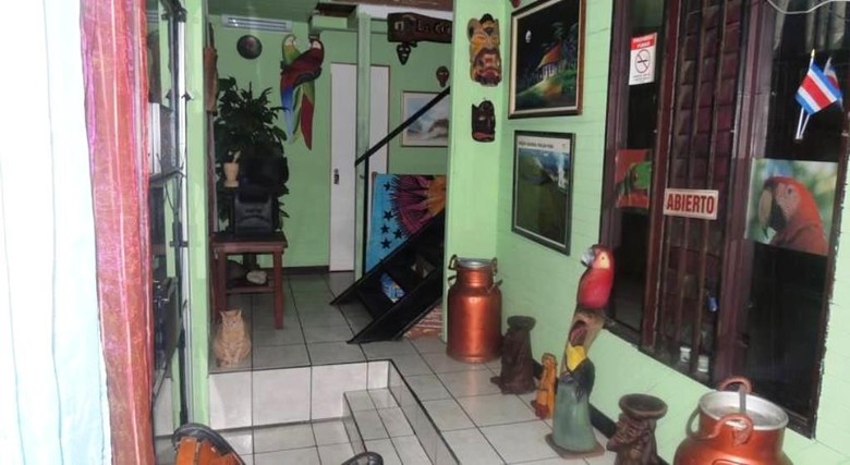 Albergue Hostal Del Este Santa Fe