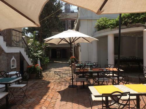 Hotel 3 Rooms By The Paulines