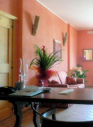Hostal Pineta Country House