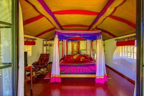 Hotel Poa Place Resort