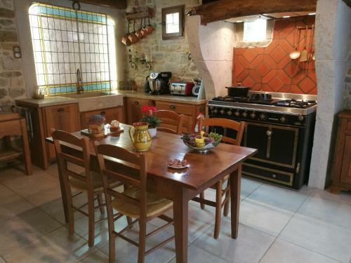 Hostal Le Grangeon 01