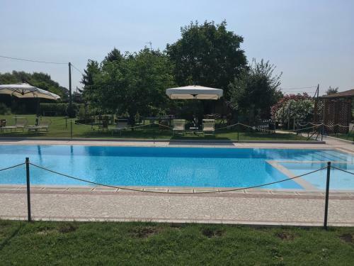Hostal Agriturismo La Cascinetta