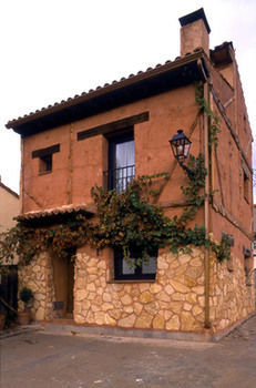 Agroturismo El Rinc�n De Monasterio & Spa