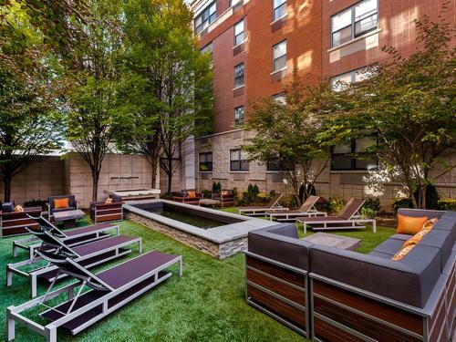 Gsa Luxury Apartments At The Monroe