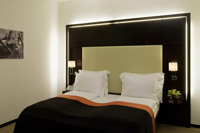 Hotel The Levante Parliament