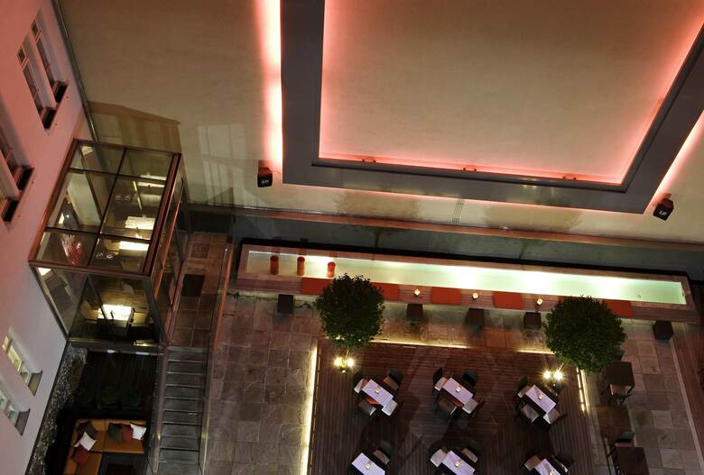 Hotel The Levante Parliament
