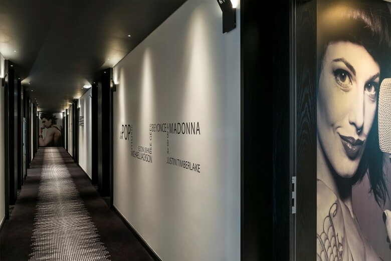 Hotel Hf F�nix Music