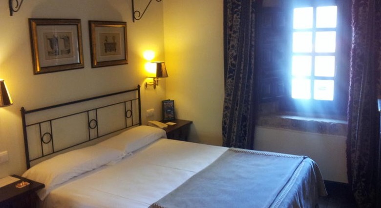 Hotel Parador De Santillana Gil Blas