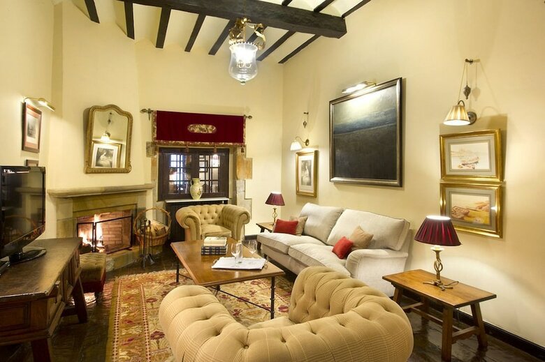 Hotel Parador De Santillana Gil Blas