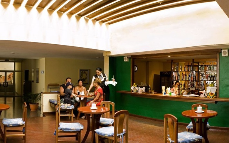 Hotel Atl�ntico