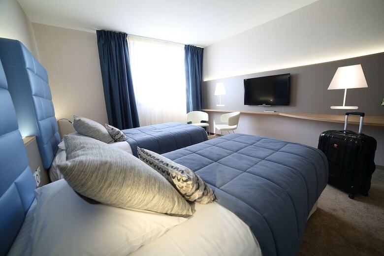 Hotel Plaza Site Du Futuroscope