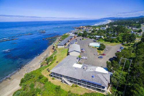 Hotel Clarion Inn Surfrider Resort