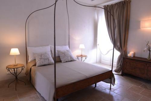 Hostal Castello Camemi