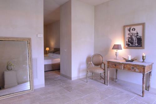 Hostal Castello Camemi