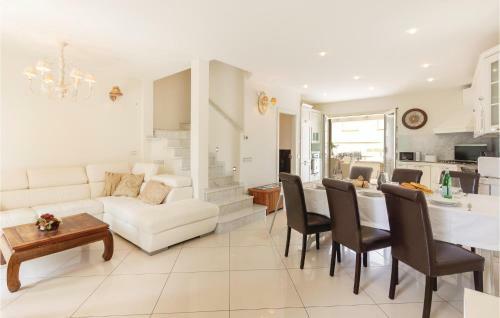 Holiday Home Torre Del Lago -lu- 33