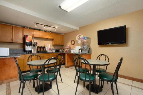 Hotel Super 8 Homewood