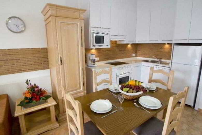 Apartamentos Royal Sunset Beach Club