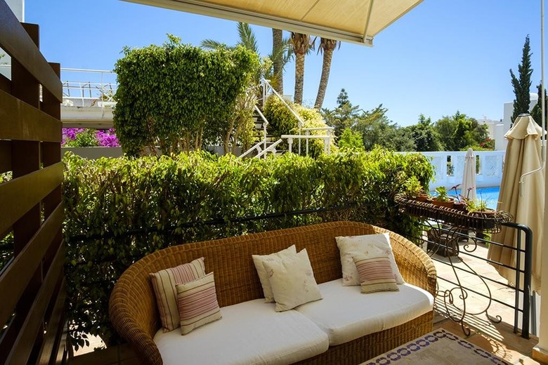 Hostal Mikasa Agua Amarga & Spa