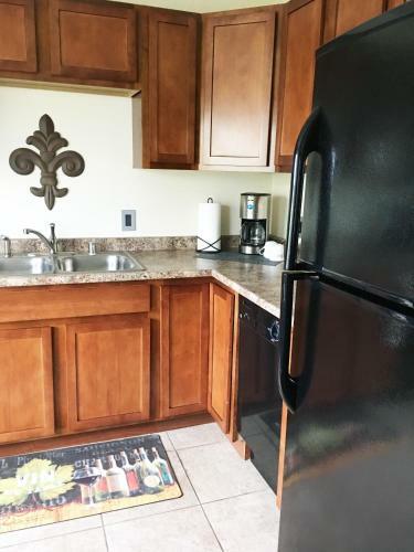 Hotel Anchorage Uptown Suites