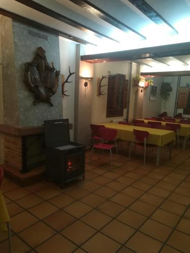 Albergue De Albarrac�n Rosa Br�os