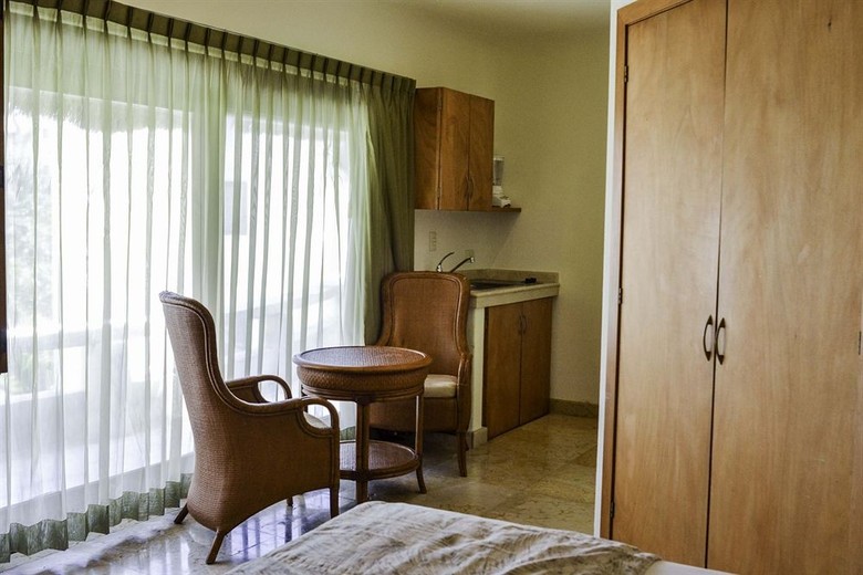 Hotel Blue Palms