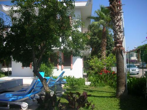Hotel Flower Villa Apart
