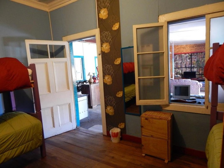 Street Garden Hostel