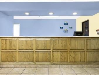 Motel Days Inn West