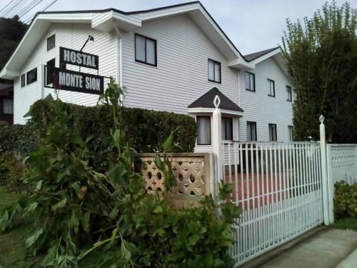 Lodge Hostal Y Caba�as Monte De Sion
