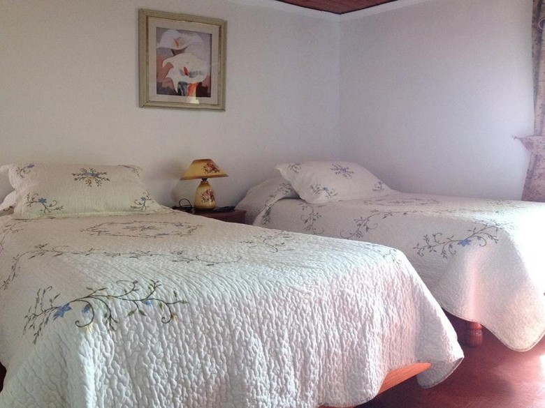 Hostal Tierra Noble Bed & Breakfast