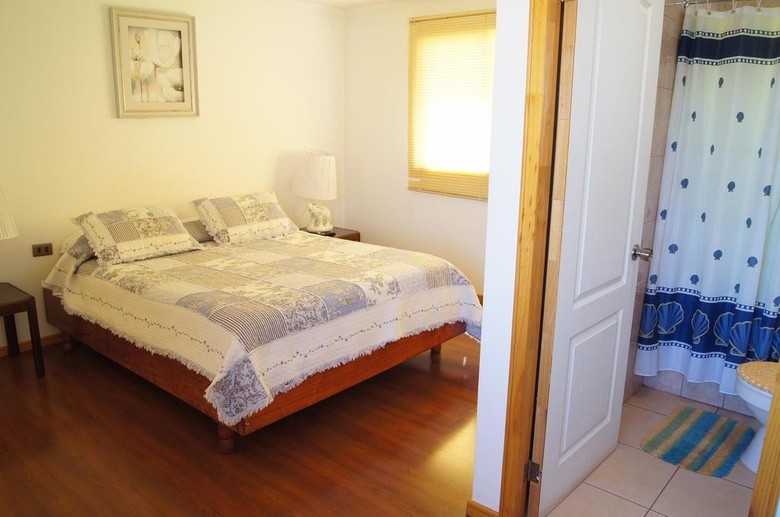 Hostal Tierra Noble Bed & Breakfast