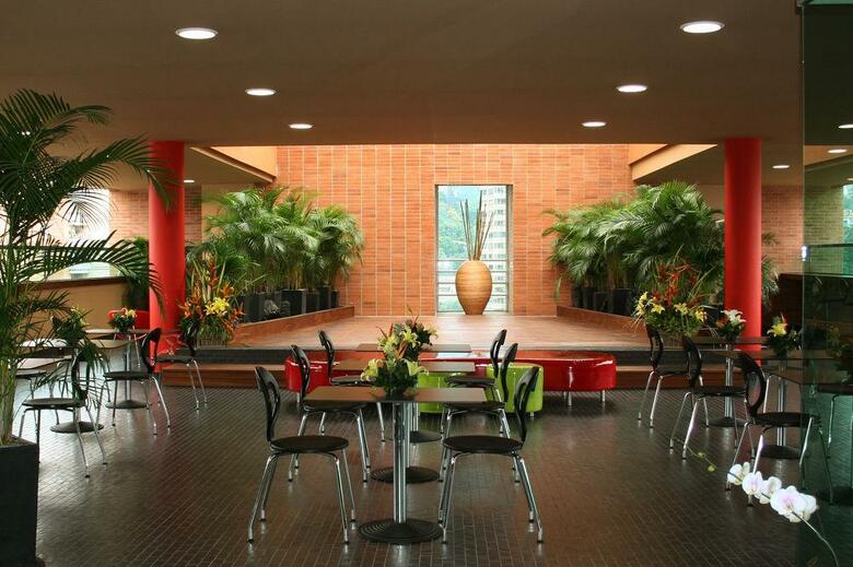 Hotel Holiday Inn Express & Suites Medellin