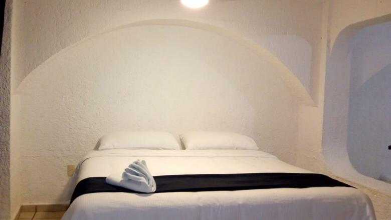 Hotel Ikaro Suites Cancun