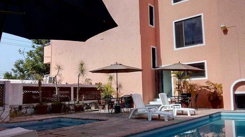 Hotel Ikaro Suites Cancun