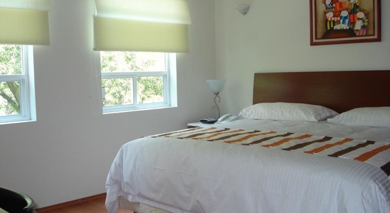 Aparthotel Suites Aristoteles 140