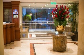 Aparthotel Los Tallanes Hotel & Suites
