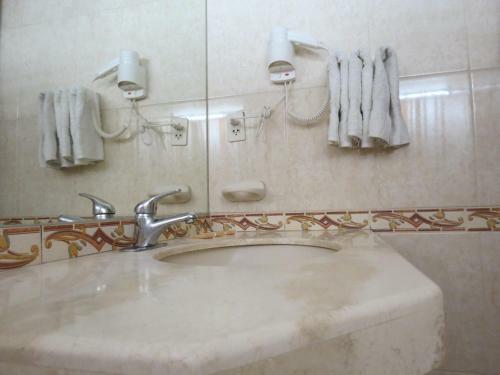Hostal Miraflores Inn