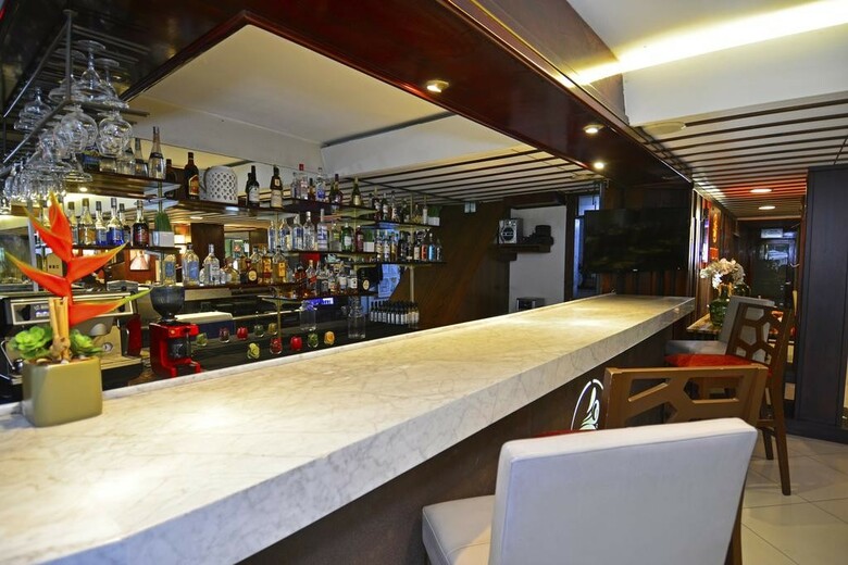 Autentico Hotel